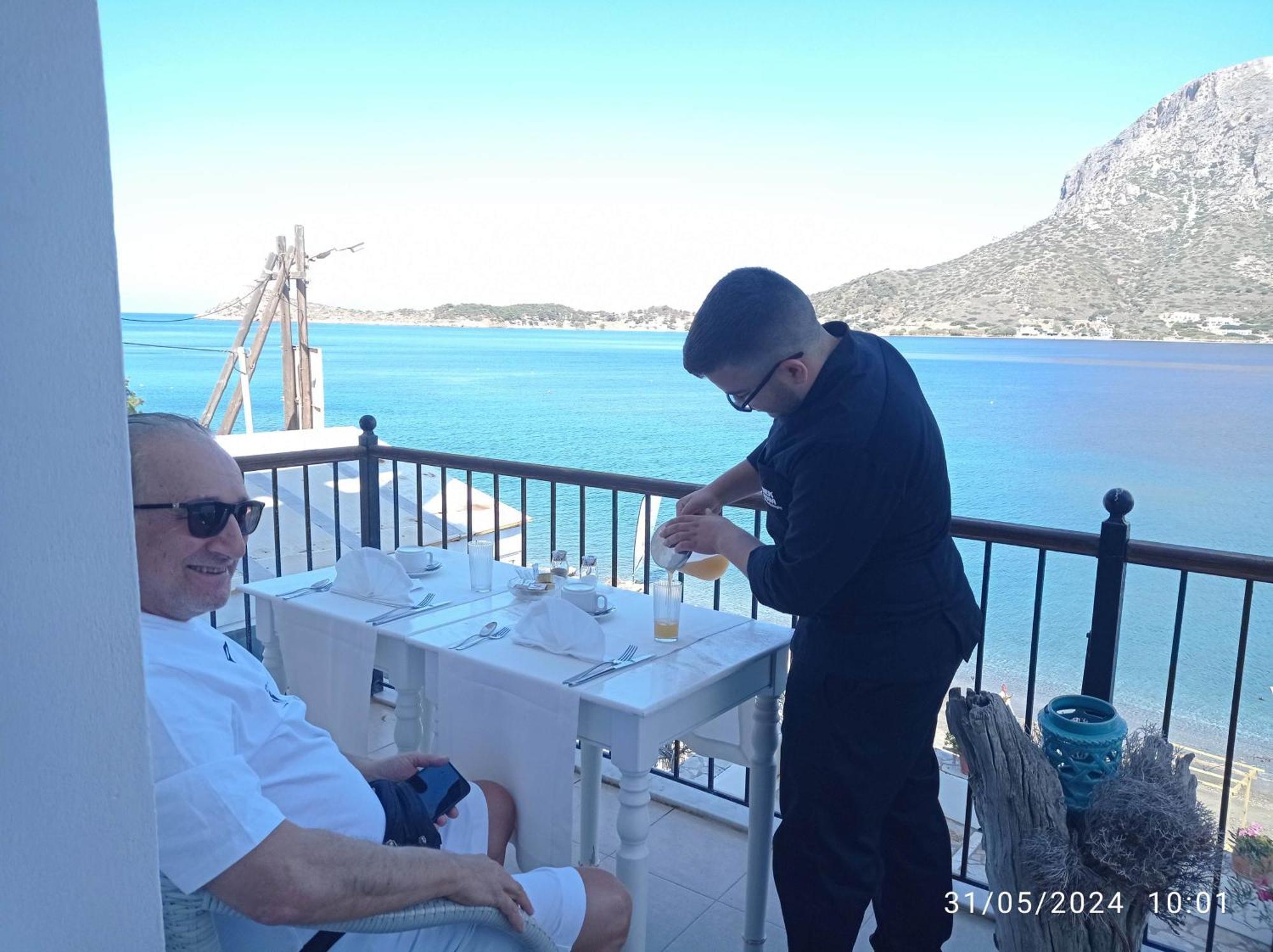 Masouriblu Boutique Hotel Buitenkant foto